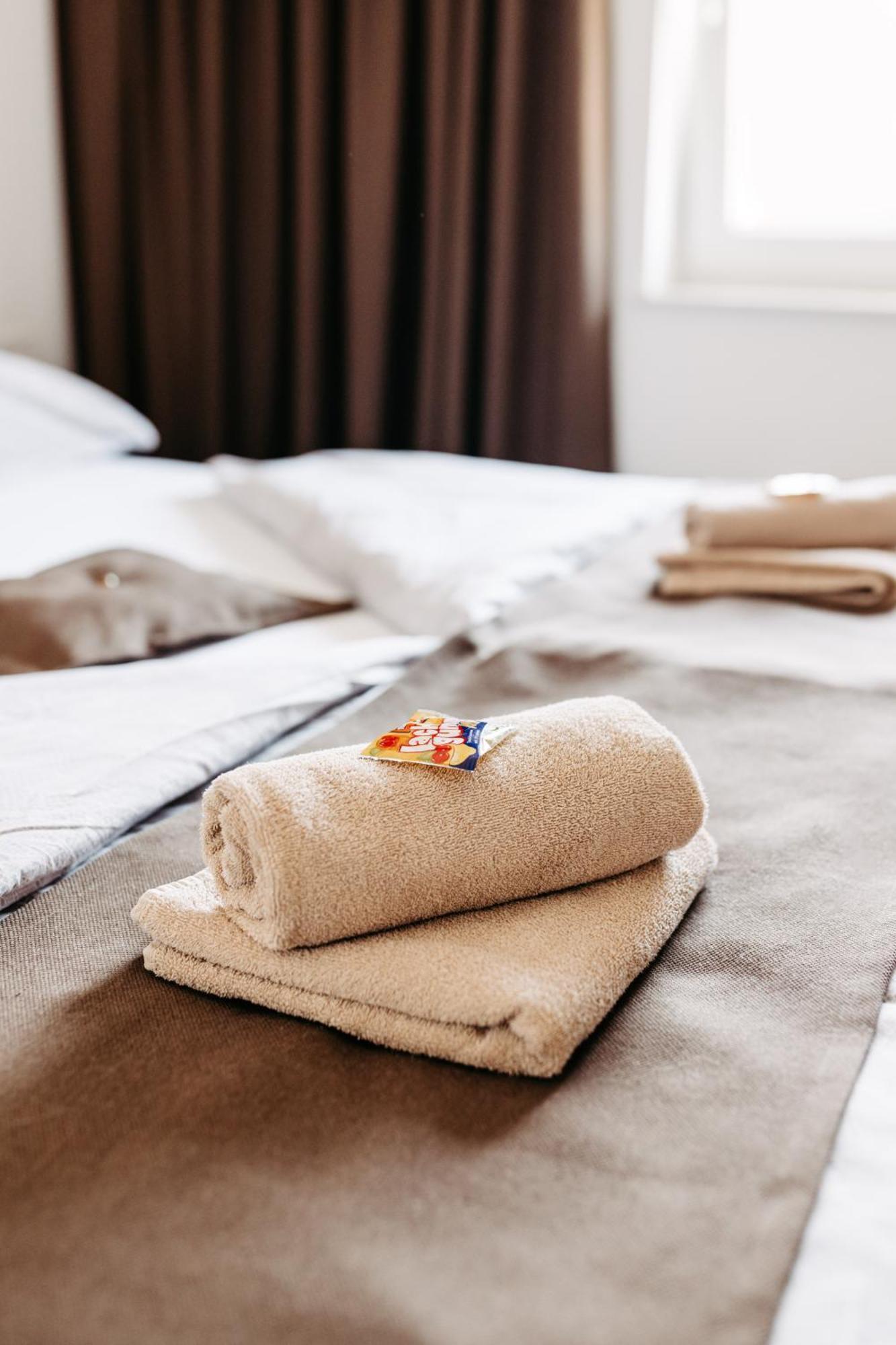 Hotel Murat Potony Kültér fotó