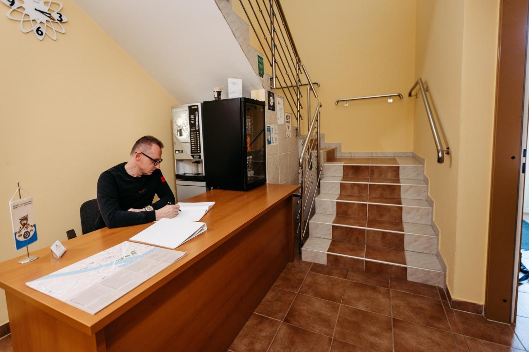 Hotel Murat Potony Kültér fotó