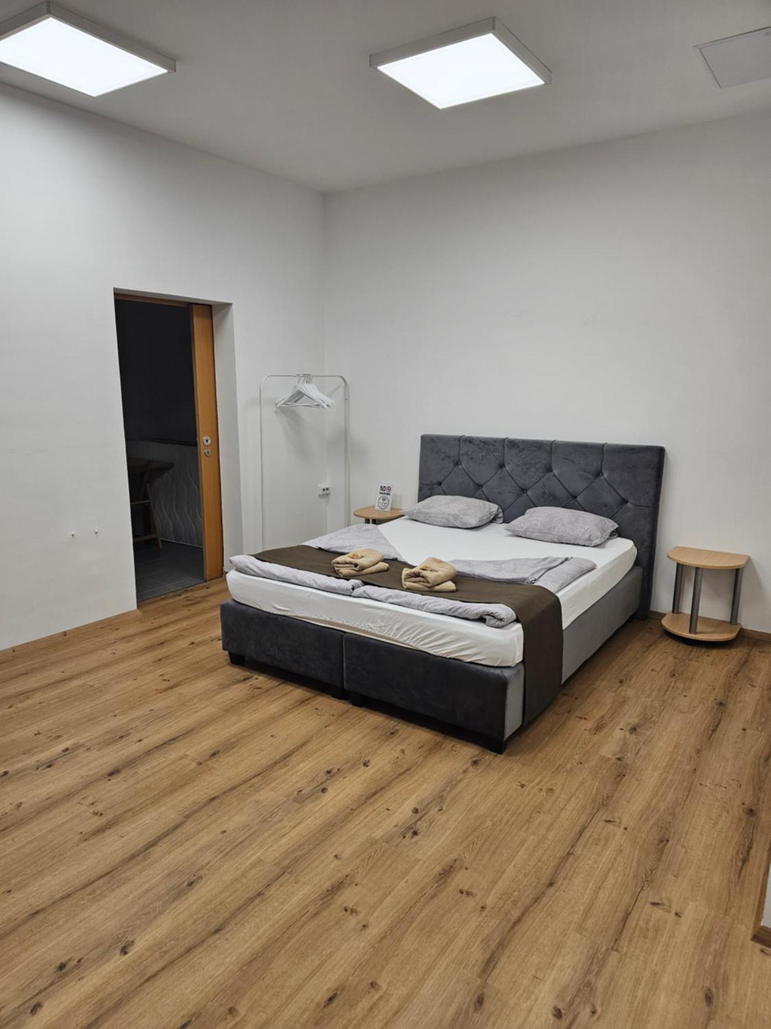 Hotel Murat Potony Kültér fotó